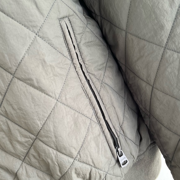 NWT Levi's Men's Diamond Quilt Bomber Jacket  SZ - XL - Picture 10 of 16